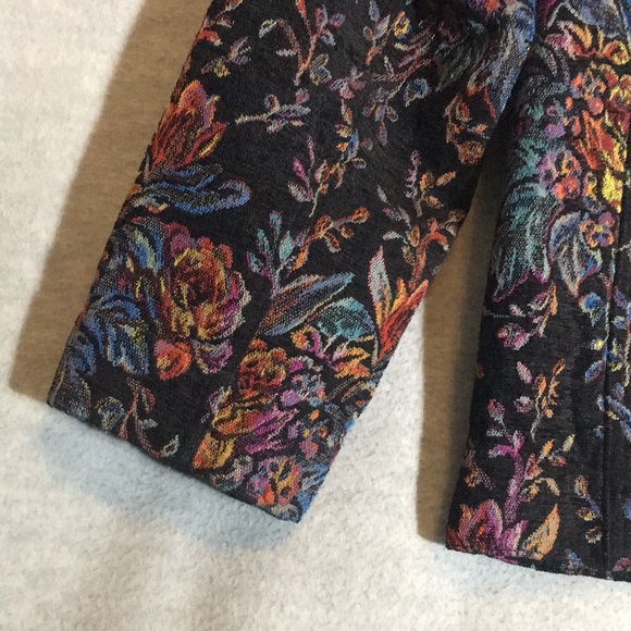 CHICO’S Boho Bohemian Minimalist Lagan Look Tapestry Jacket Rich Winter Coloring - Picture 8 of 16